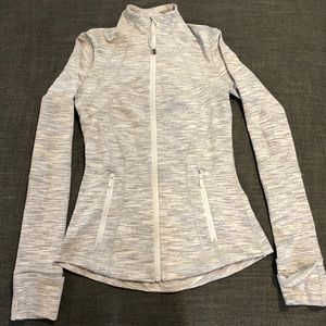 Full zip lululemon Sz 2